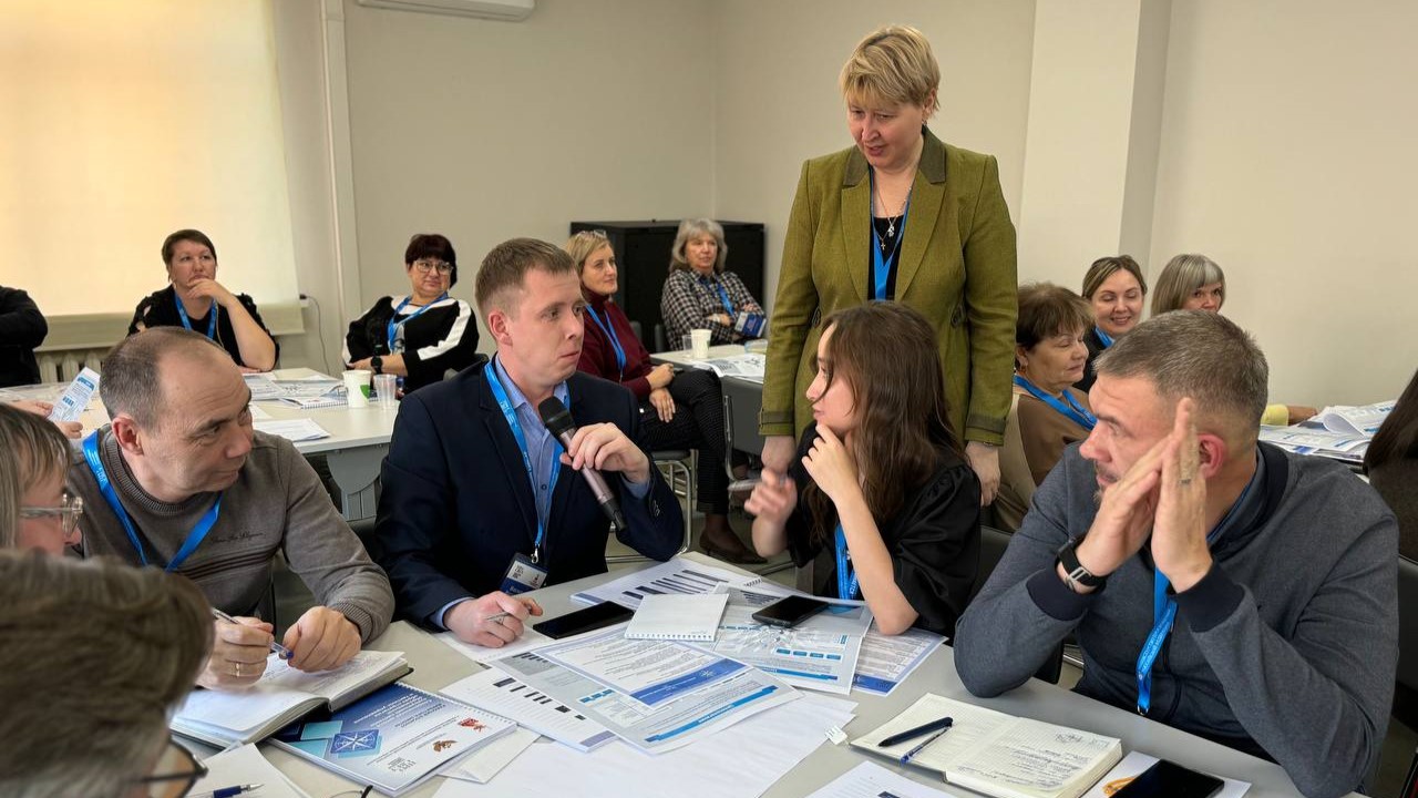 Во Владивостоке стартовала интенсивная программа для руководителей школ