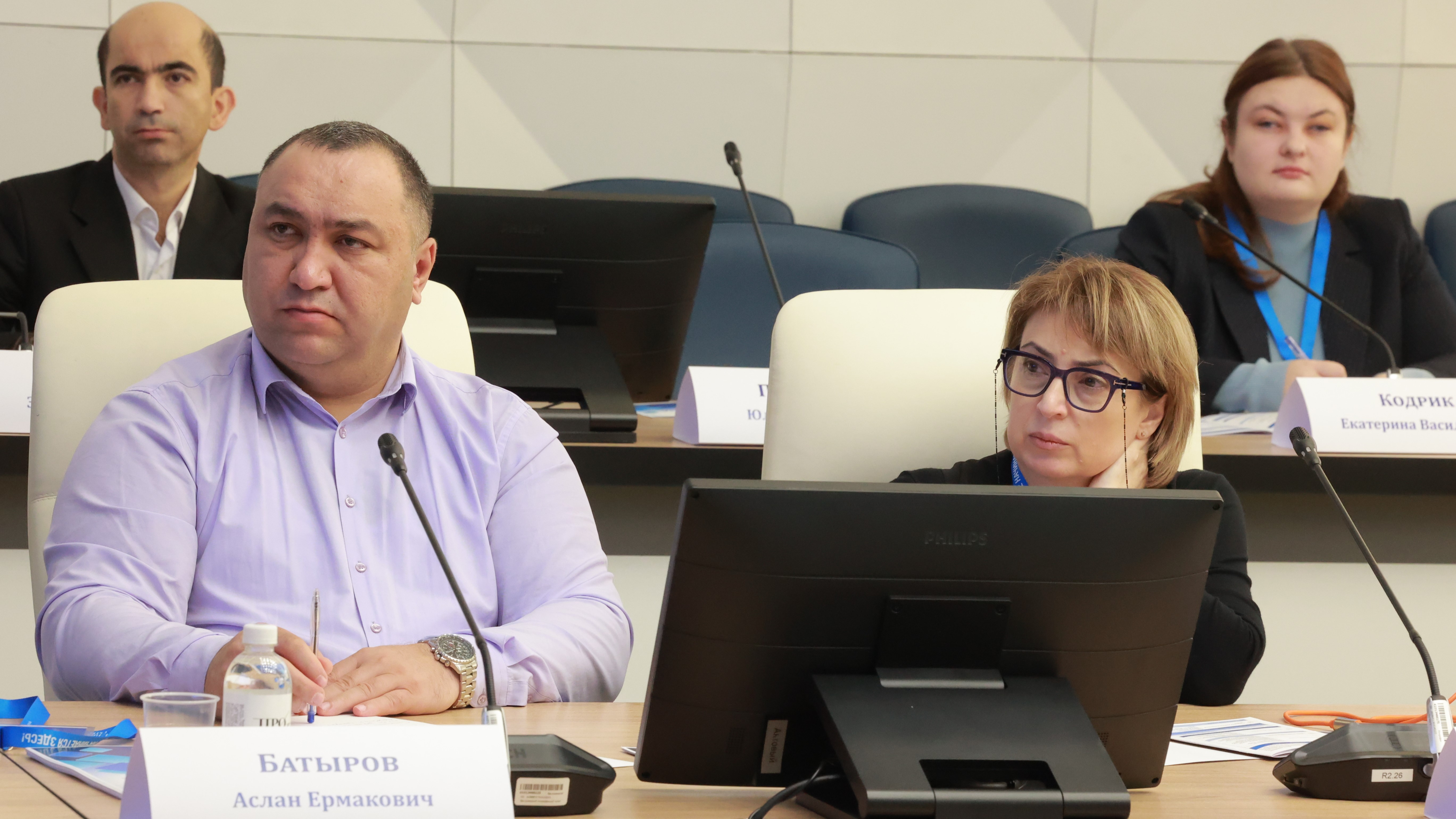 Команды школ Северной Осетии осваивают современные подходы к управлению в Просвете