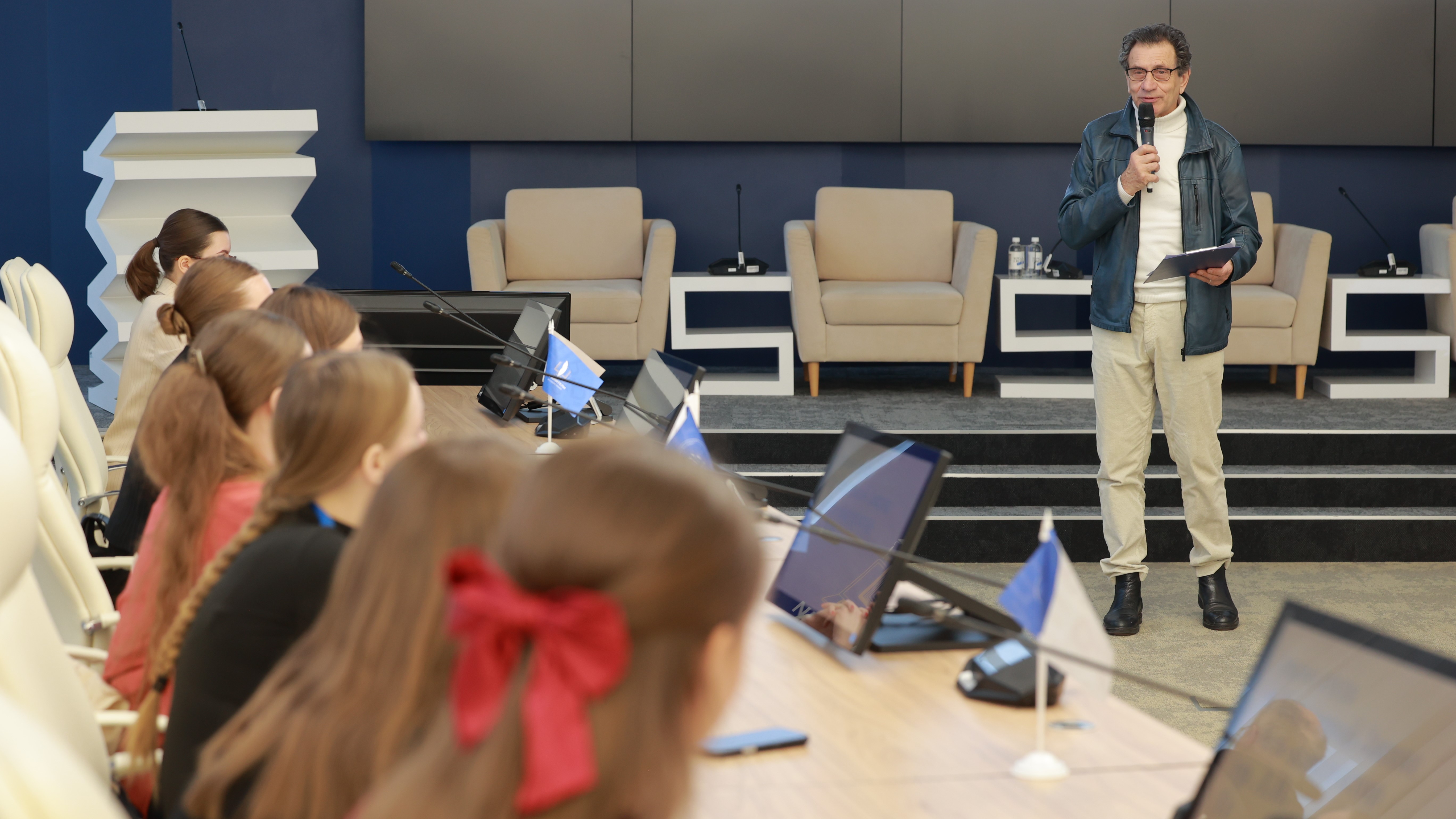 Финалисты олимпиады «Хранители русского языка» приступили к командным испытаниям в Москве