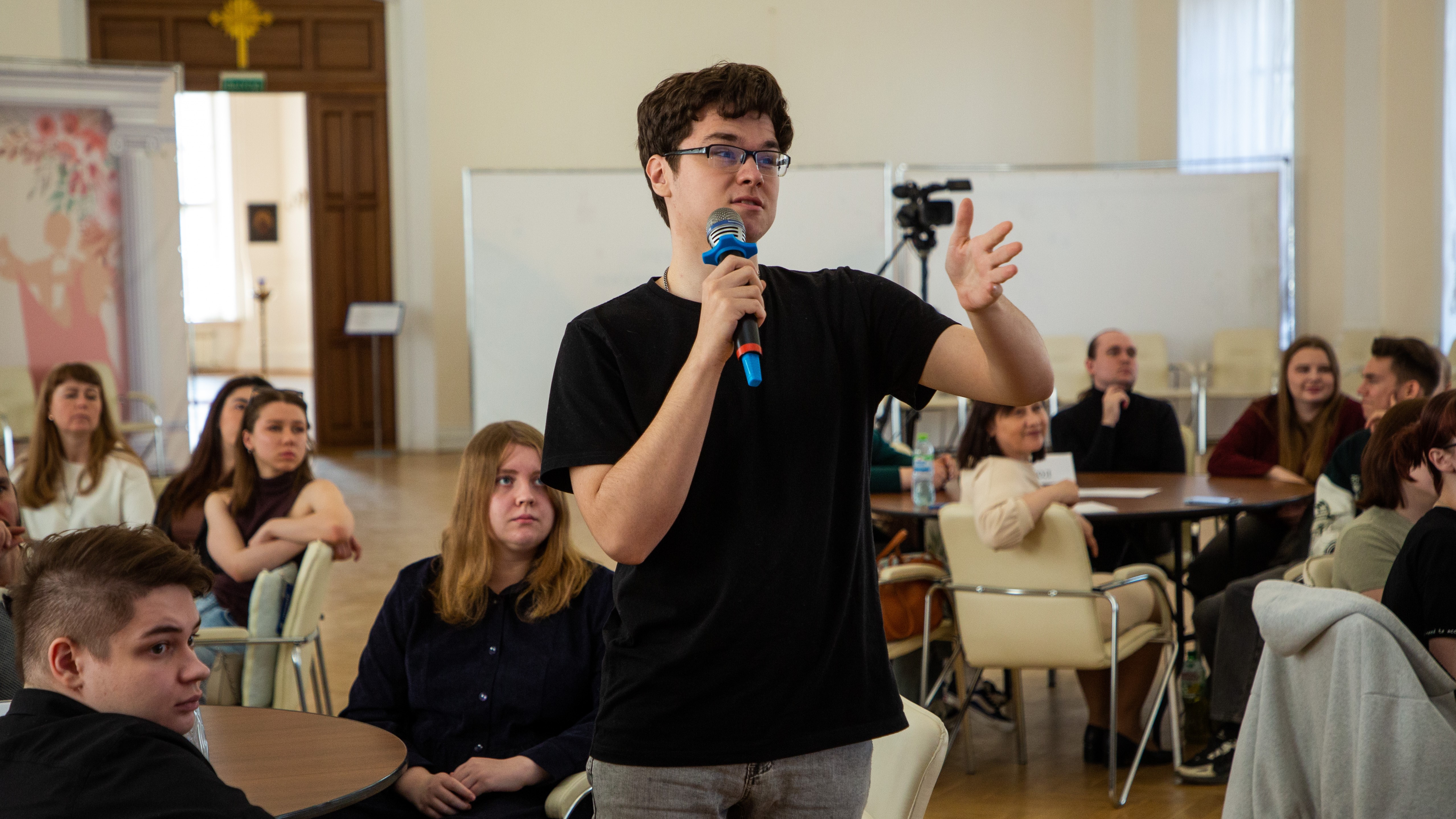 «Это не игра»: цифровая безопасность детей начинается с компетенций педагога