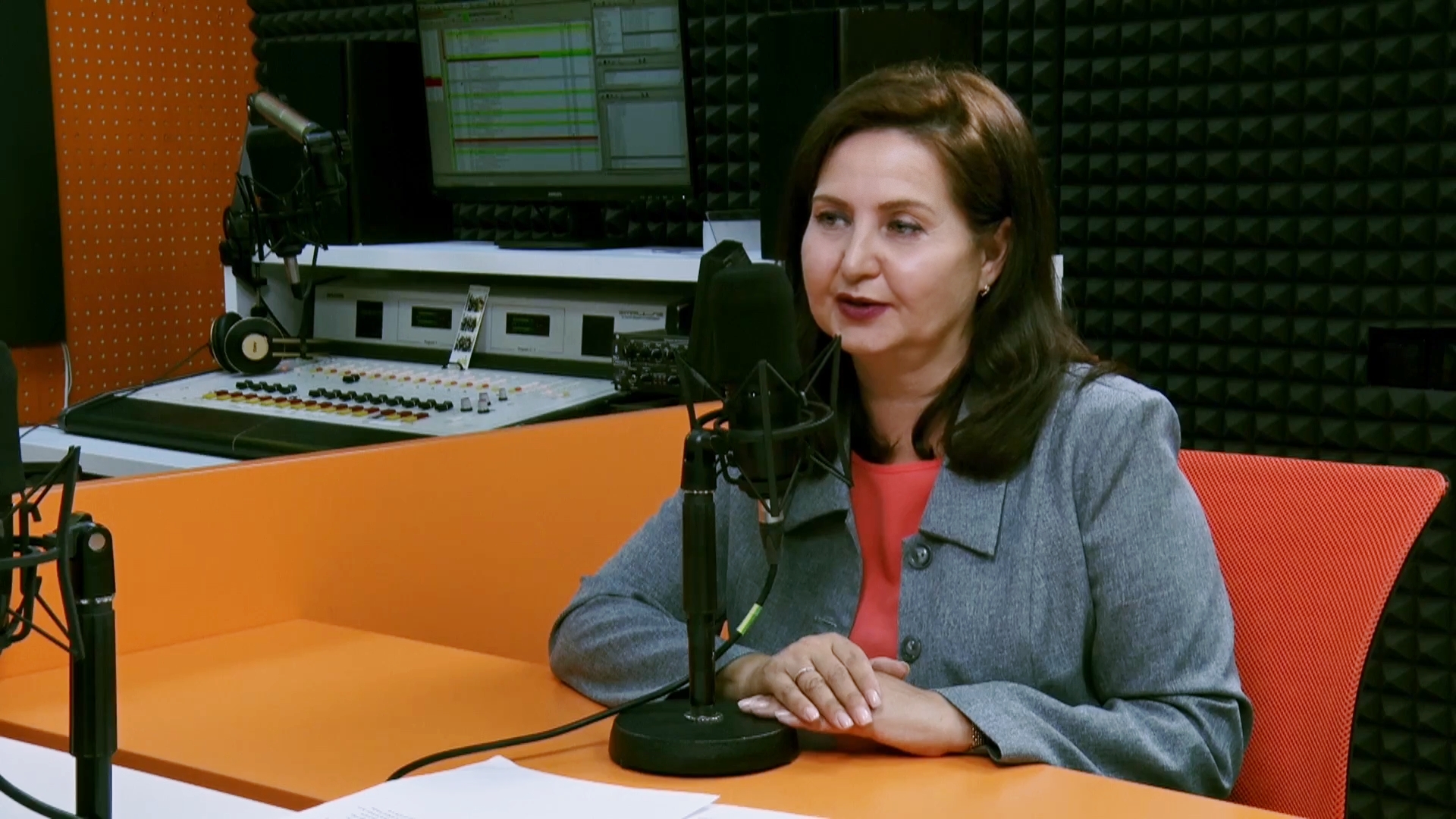 Эксперт ВЭПС Ольга Семенова рассказала нижнетагильским зрителям о стратегии развития российского образования