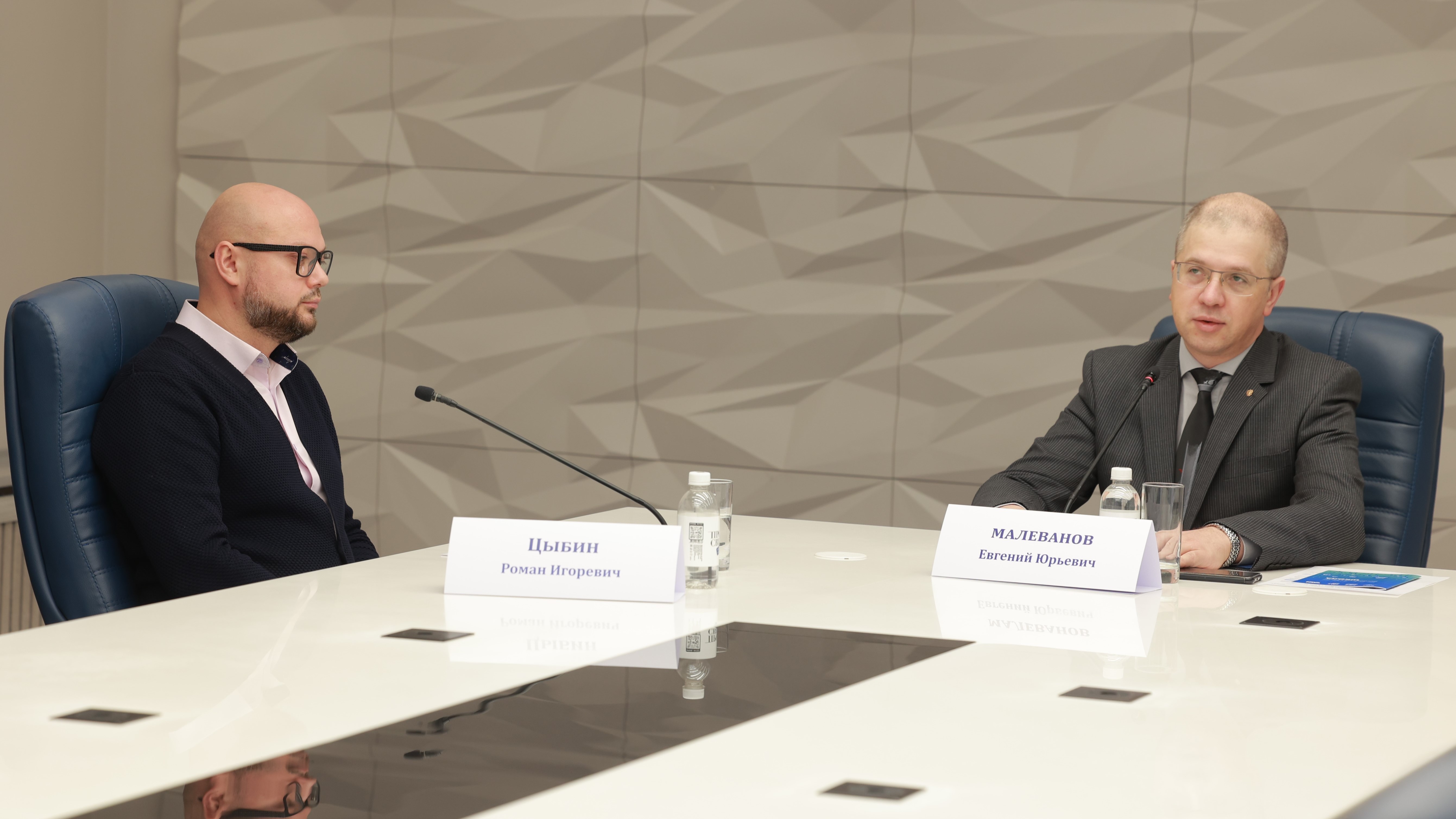 Реализацию проекта «Комфортная школа» обсудили в Просвете