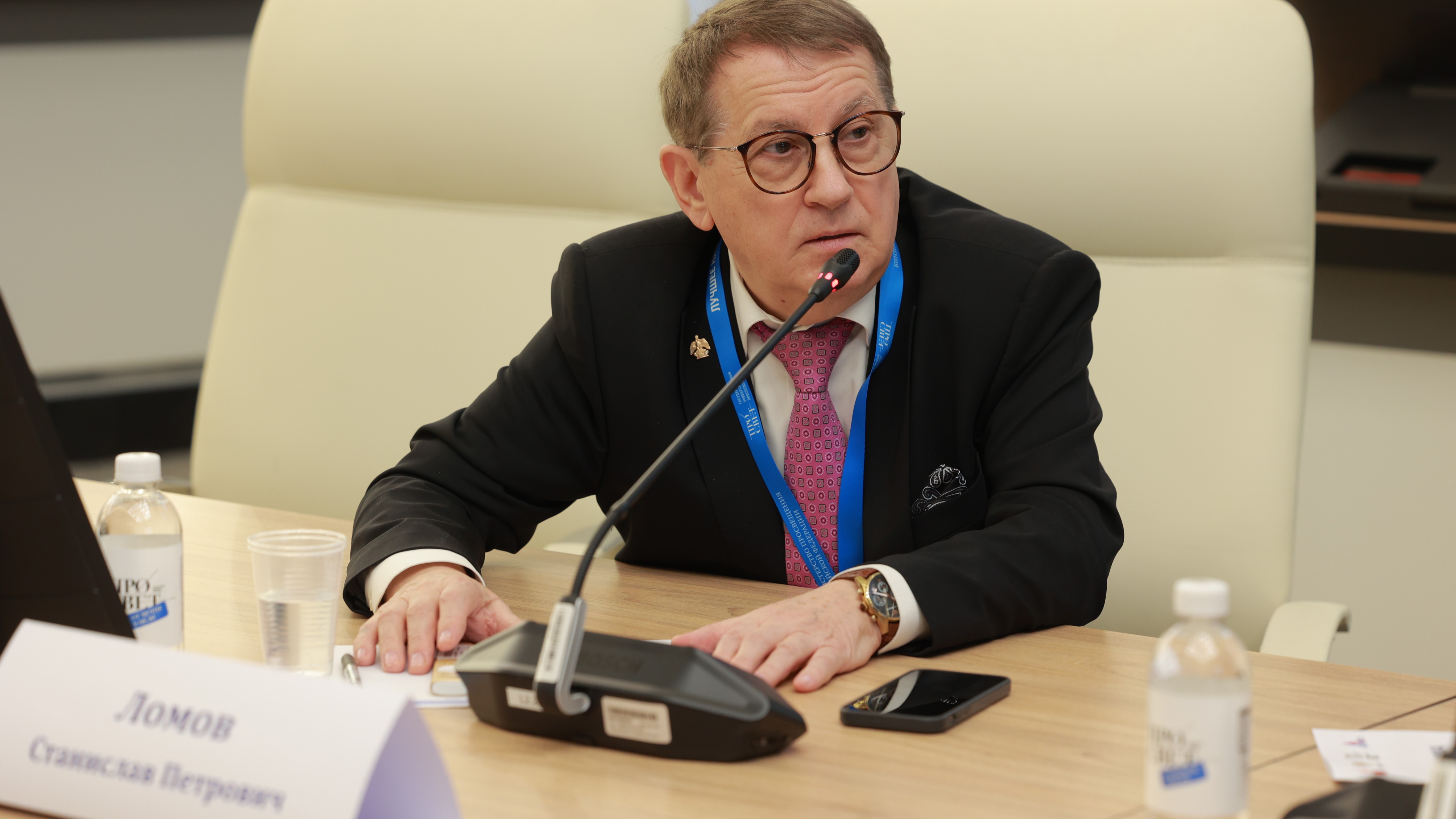 В Просвете стартовала программа повышения квалификации для учителей ИЗО