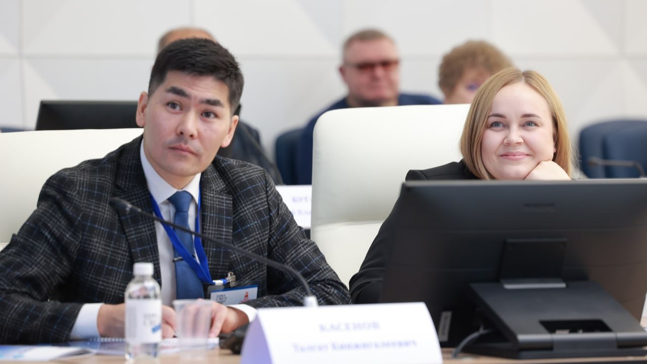 Команды школ Ямало-Ненецкого автономного округа и Республики Марий Эл осваивают современные подходы к управлению в Просвете