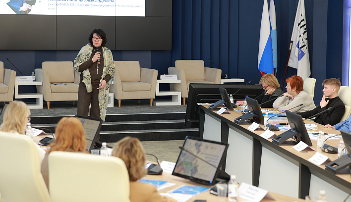 На повестке дня — укрепление суверенитета и эффективность руководителя