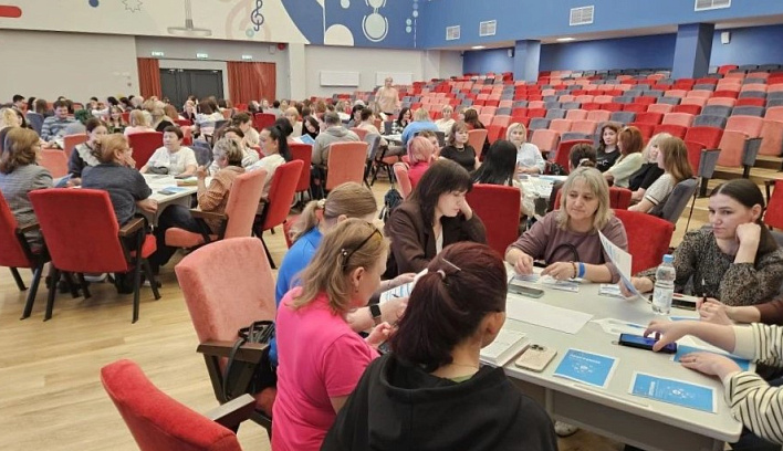 Технологии и коммуникации: в Казани завершился интенсив для педагогов